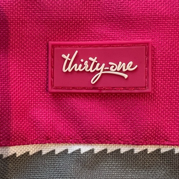 Thirty-one embroidered “S” Tote - Picture 2 of 14